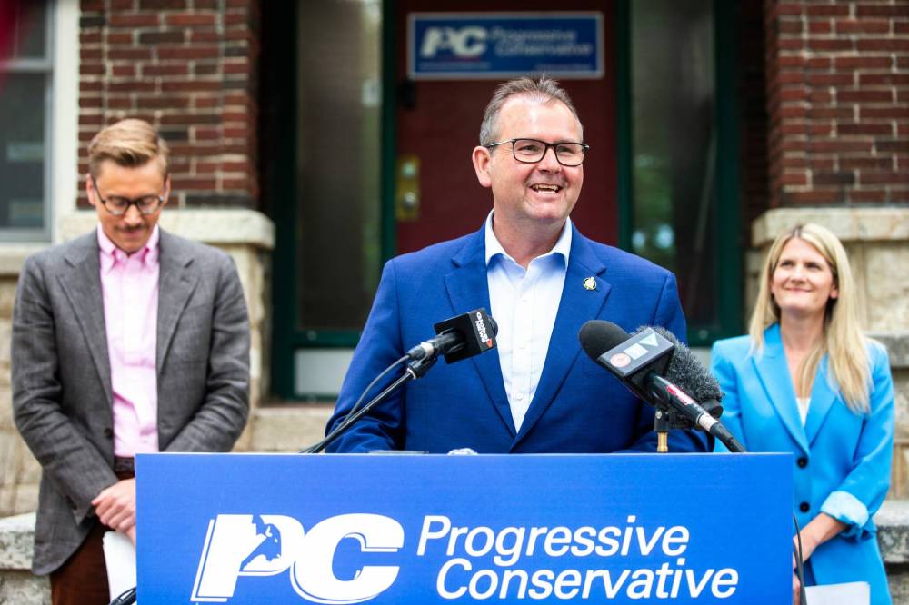 MIKAELA MACKENZIE / FREE PRESS 